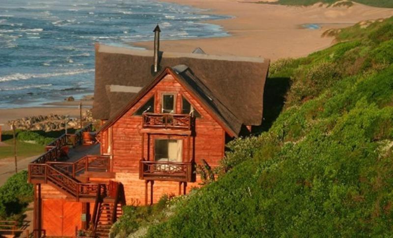 Oyster Bay Beach Lodge Buitenkant foto