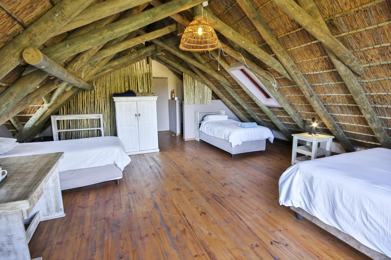 Oyster Bay Beach Lodge Buitenkant foto