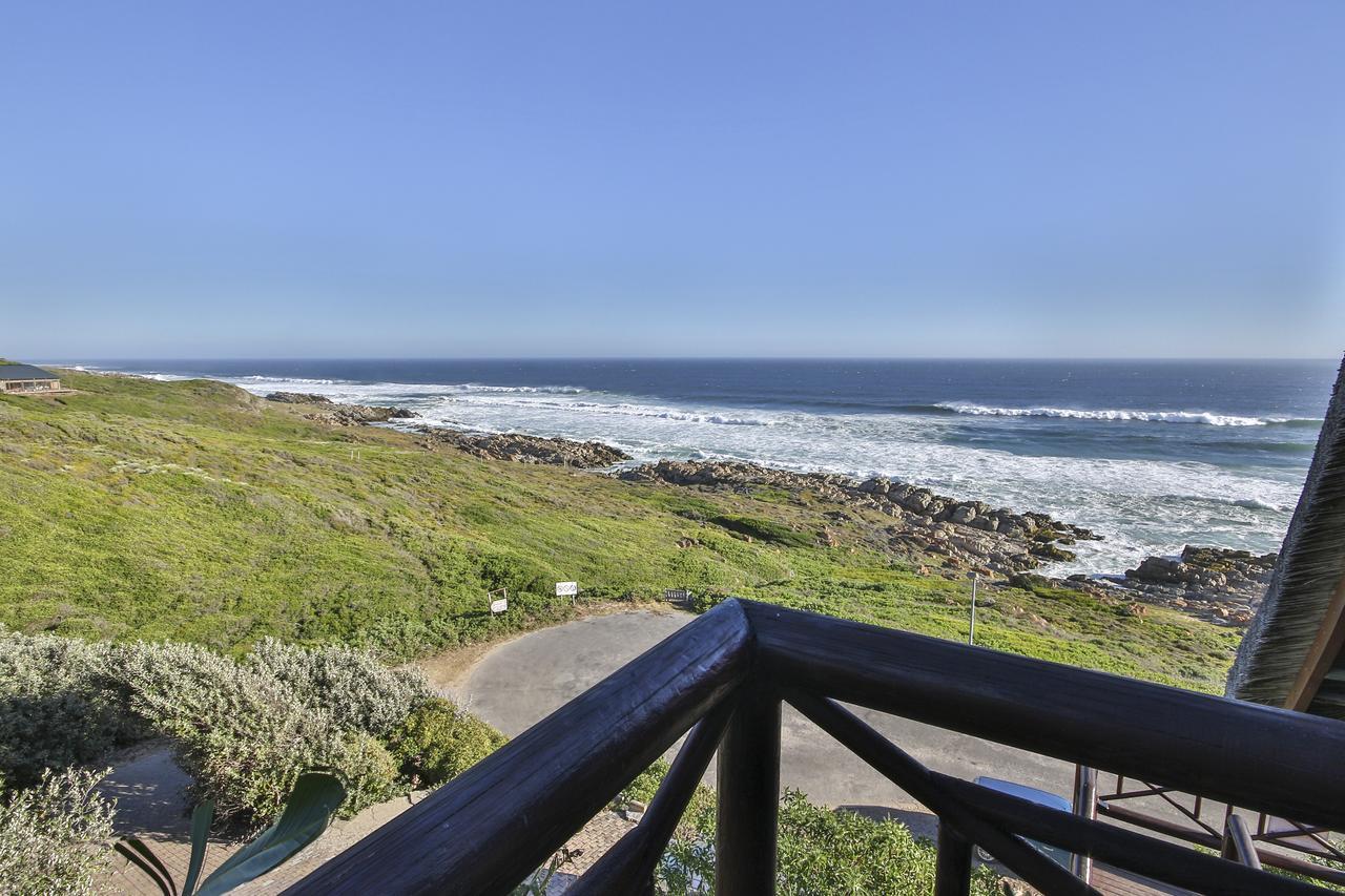 Oyster Bay Beach Lodge Buitenkant foto